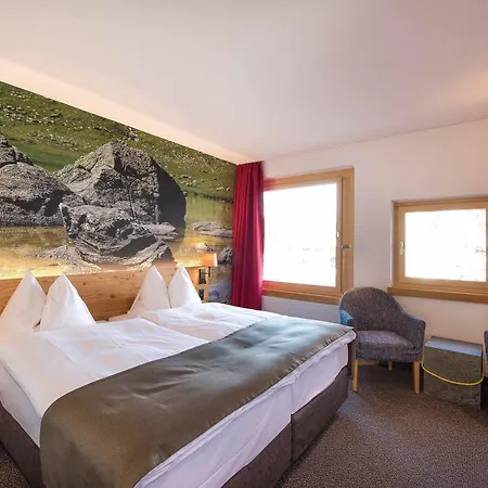 Otel Garni Chesa Mulin 3*