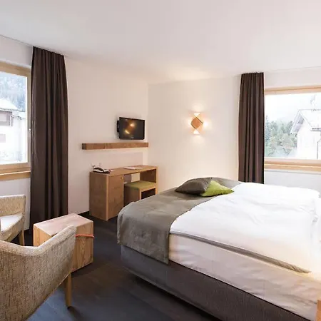 Otel Garni Chesa Mulin 3*