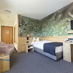 Garni Chesa Mulin Otel Pontresina
